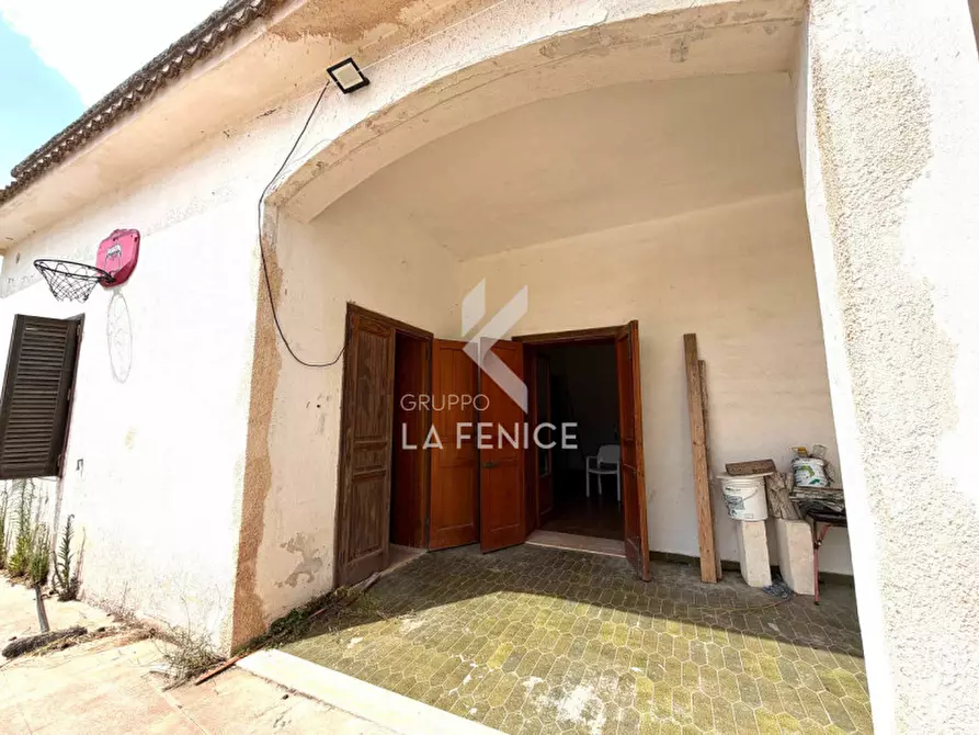 Immagine 26 di Rustico / casale in vendita  in strada chiancaro a Martina Franca