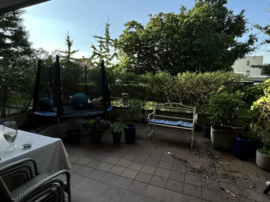 Immagine 12 di Appartamento in vendita  in Via Aldo Moro a Buccinasco