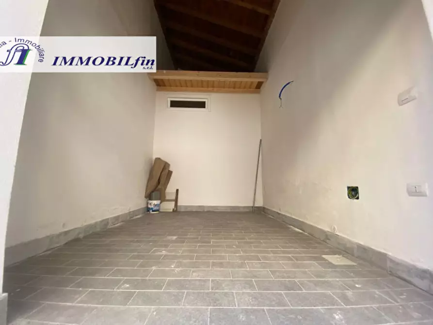 Immagine 29 di Casa indipendente in vendita  in VIALE EUROPA a Villabate