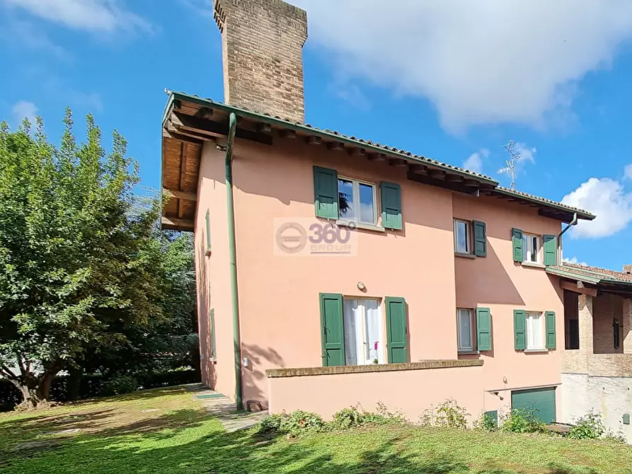 Immagine 2 di Casa bifamiliare in vendita  in Via Fermi a Passirano