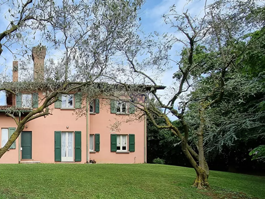 Immagine 4 di Casa bifamiliare in vendita  in Via Fermi a Passirano