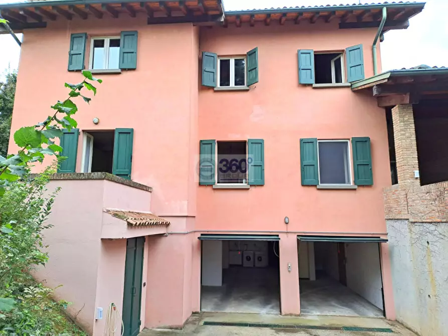 Immagine 25 di Casa bifamiliare in vendita  in Via Fermi a Passirano