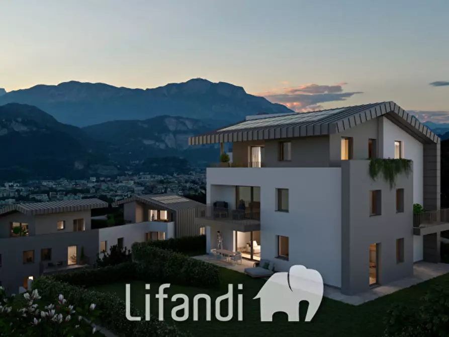 Immagine 4 di Appartamento in vendita  a Trento