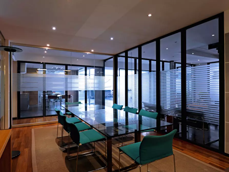 Immagine 5 di Ufficio in vendita  in via sestan a Trento