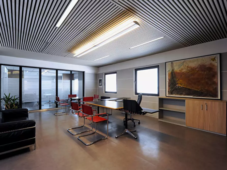 Immagine 22 di Ufficio in vendita  in via sestan a Trento