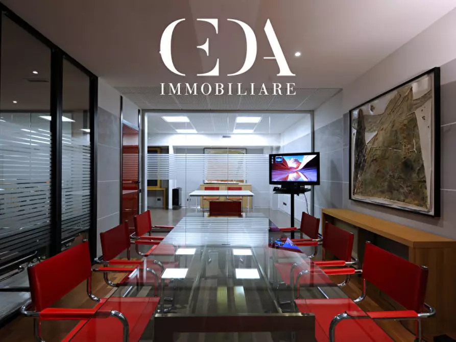 Immagine 23 di Ufficio in vendita  in via sestan a Trento