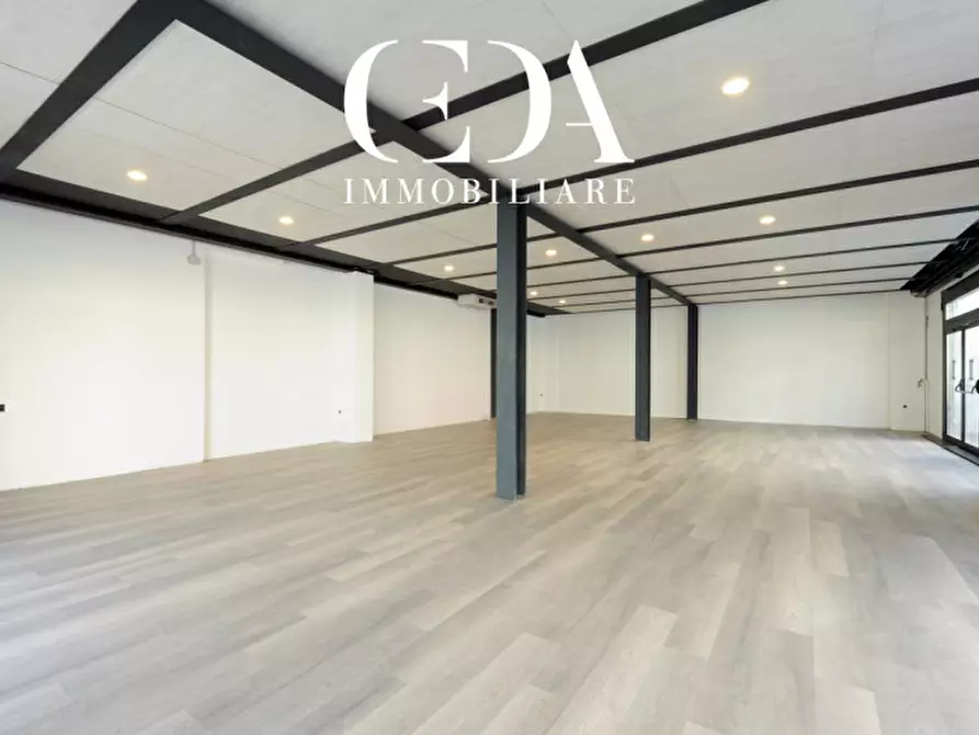 Immagine 25 di Ufficio in vendita  in via sestan a Trento