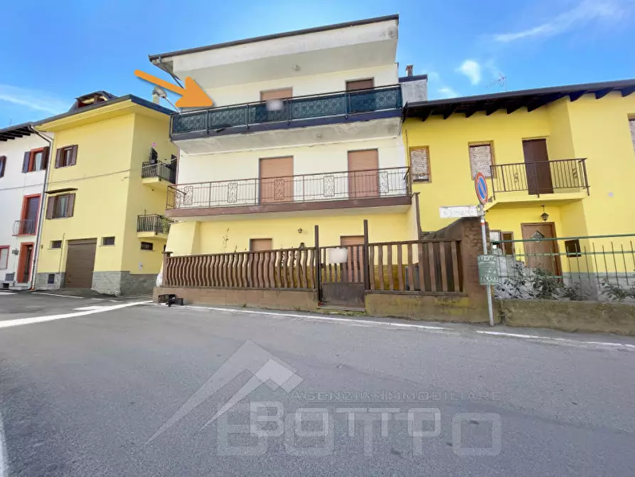 Immagine 1 di Appartamento in vendita  in san bernardo a Cureggio
