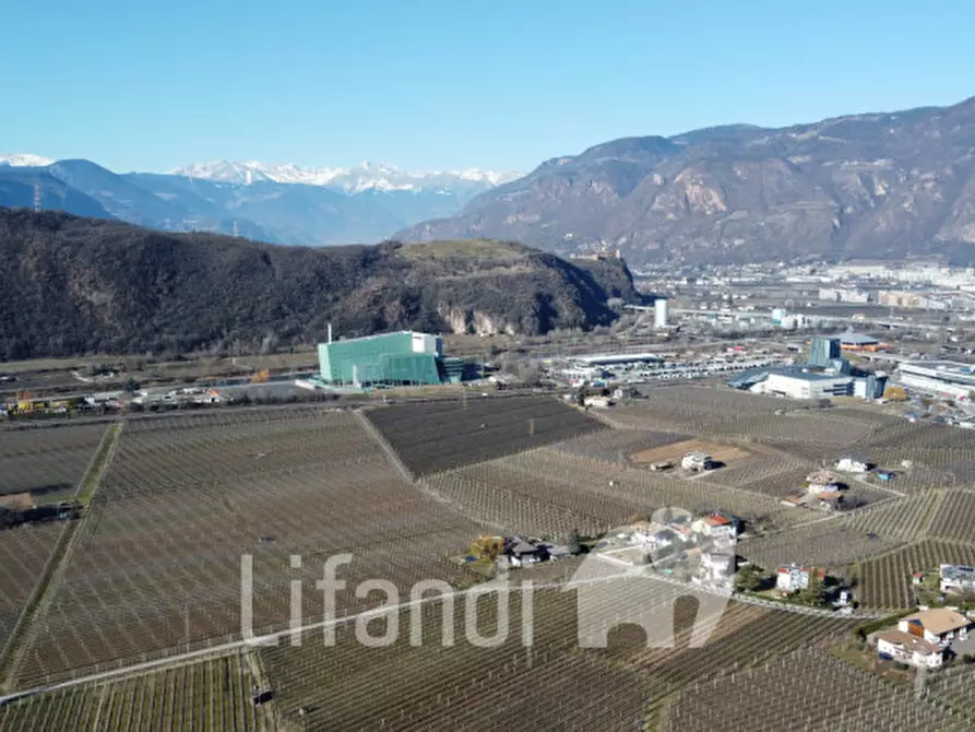 Immagine 1 di Terreno in vendita  a Bolzano