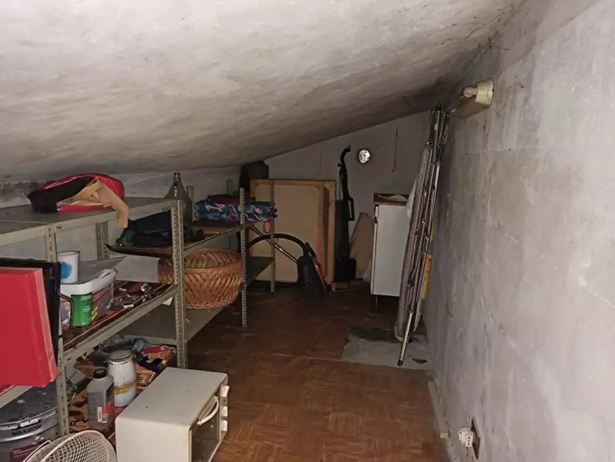 Immagine 18 di Casa indipendente in vendita  in chiusi a Chiusi