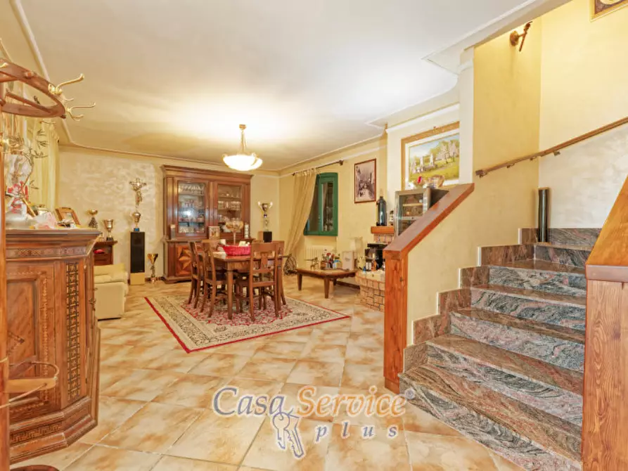 Immagine 2 di Villa in vendita  in Contrada Viva a Cutrofiano