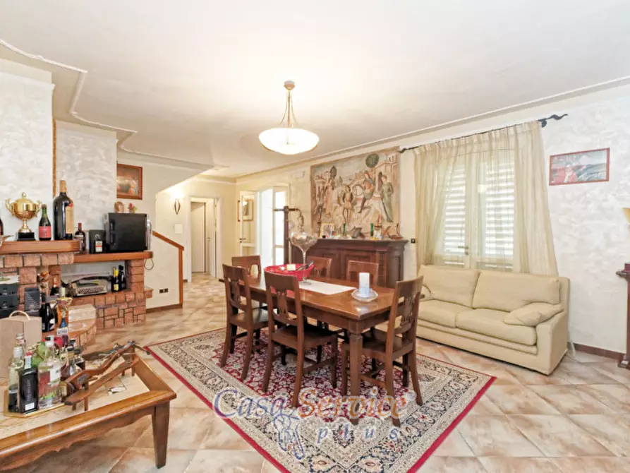 Immagine 6 di Villa in vendita  in Contrada Viva a Cutrofiano