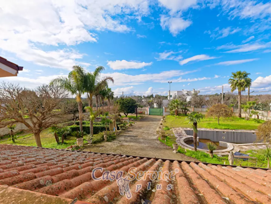 Immagine 26 di Villa in vendita  in Contrada Viva a Cutrofiano