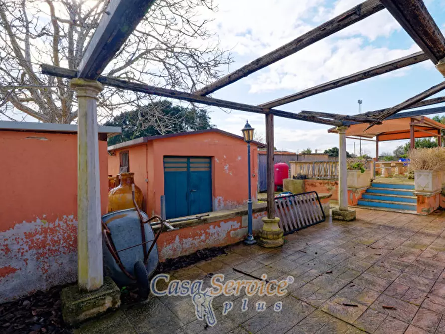 Immagine 36 di Villa in vendita  in Contrada Viva a Cutrofiano