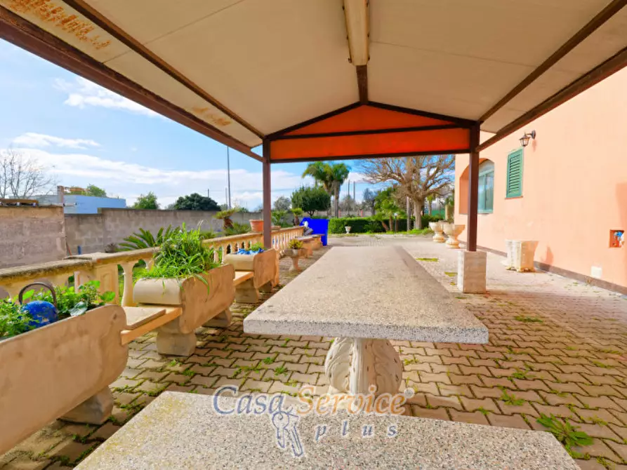 Immagine 38 di Villa in vendita  in Contrada Viva a Cutrofiano