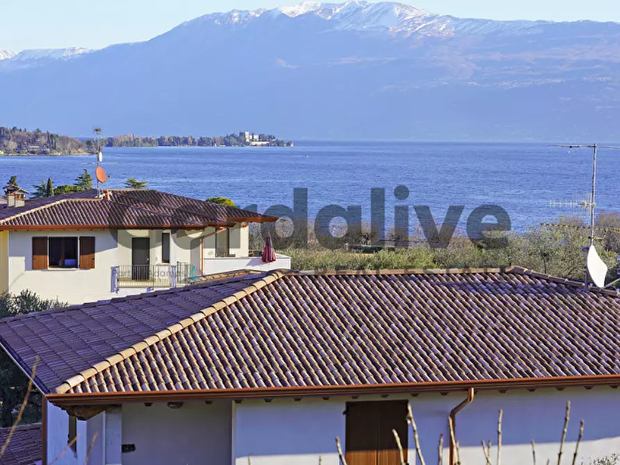 Immagine 18 di Appartamento in vendita  in Viale Catullo a Manerba Del Garda