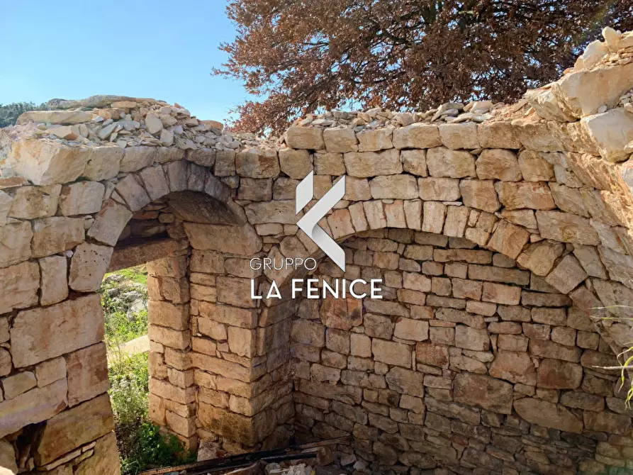 Immagine 9 di Rustico / casale in vendita  in c.da Difesa a Locorotondo