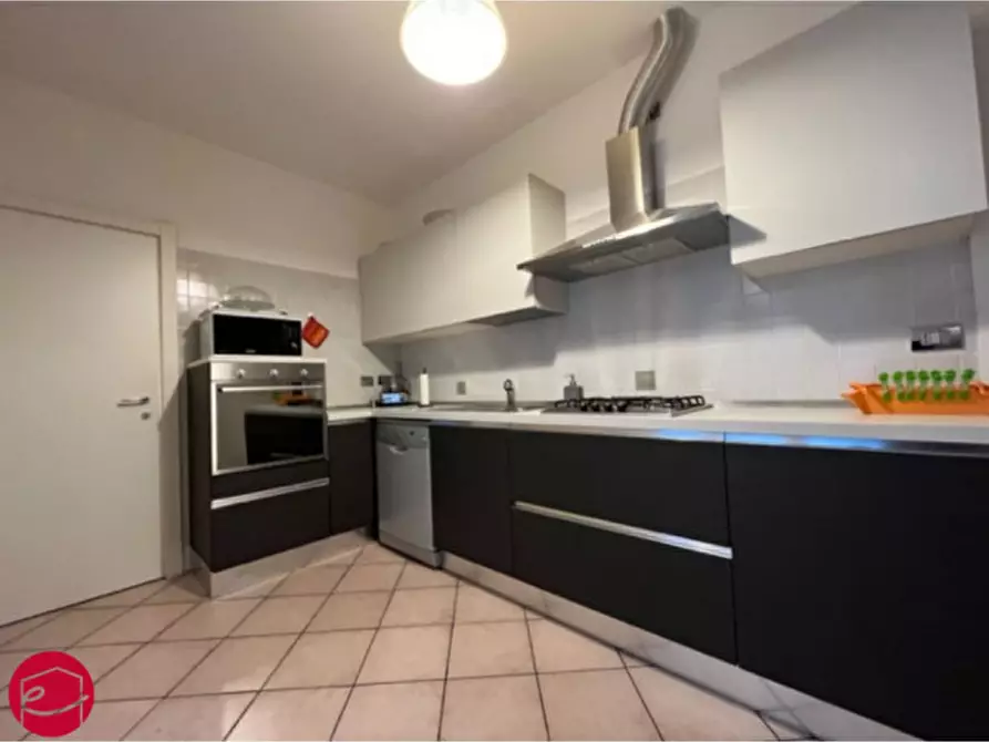 Immagine 12 di Villa in vendita  a Savignano Sul Rubicone