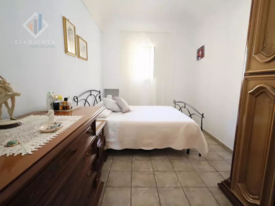 Immagine 3 di Casa indipendente in vendita  in Via Amedeo Duca d'Aosta a Palagonia