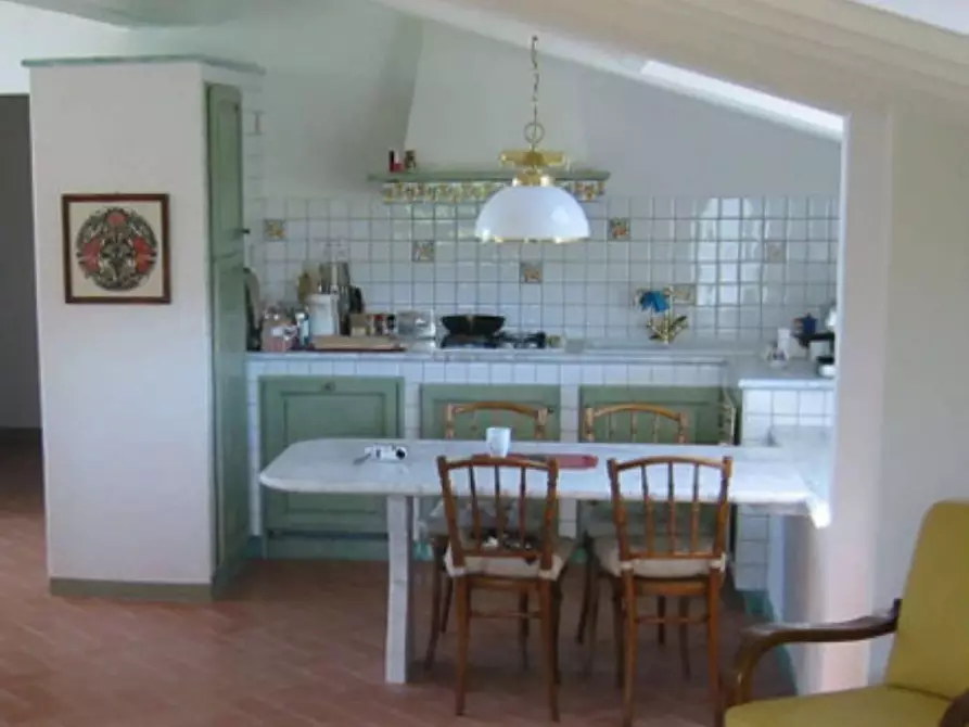 Immagine 18 di Villa in vendita  in PIAN DEI GIULLARI a Firenze