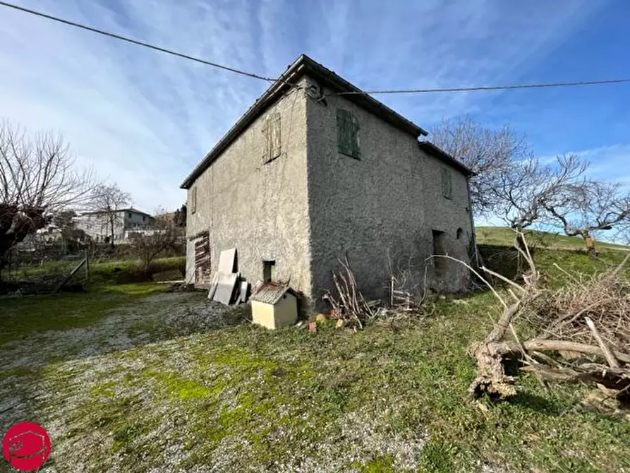 Immagine 3 di Rustico / casale in vendita  a Borghi