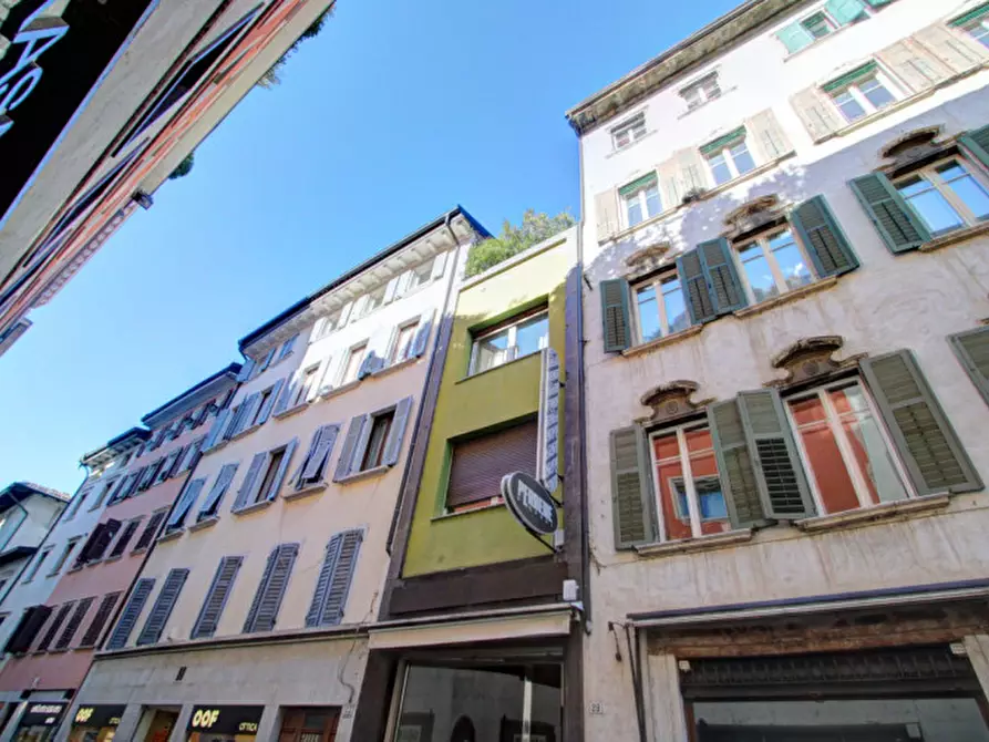 Immagine 42 di Palazzo in vendita  in Via Oriola a Trento