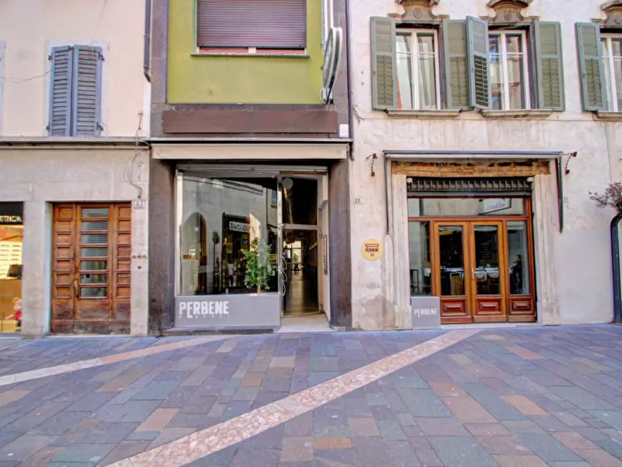 Immagine 43 di Palazzo in vendita  in Via Oriola a Trento