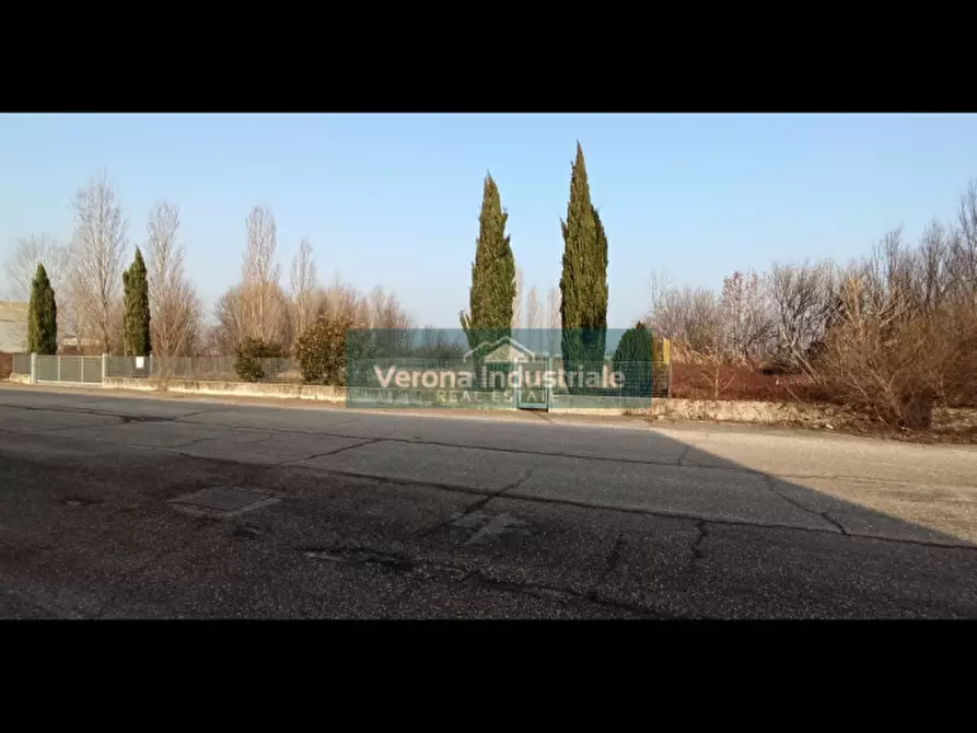 Immagine 3 di Terreno in vendita  in via della libertà a Erbé