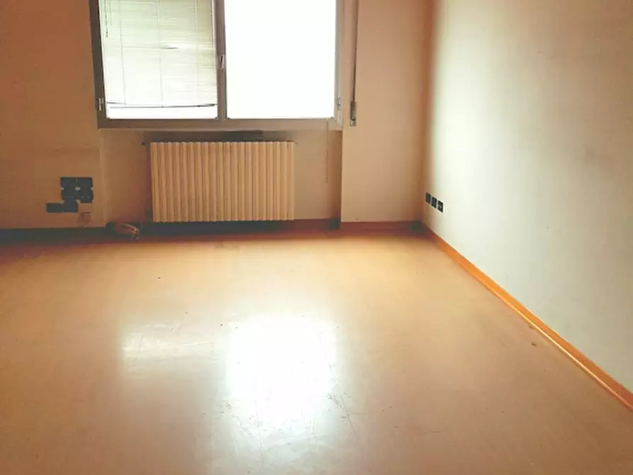 Immagine 4 di Ufficio in vendita  in Viale Dell industria a Padova