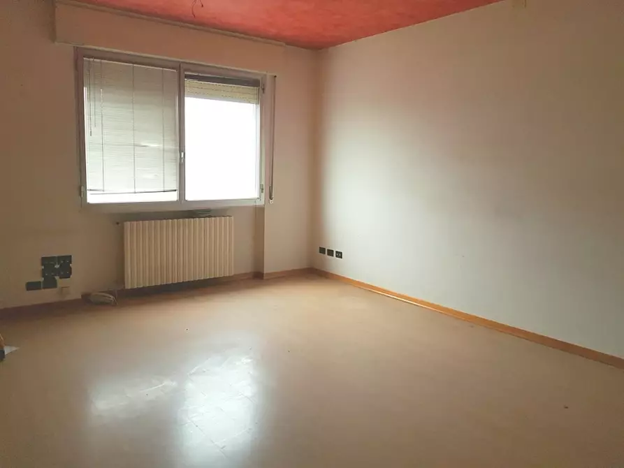 Immagine 5 di Ufficio in vendita  in Viale Dell industria a Padova