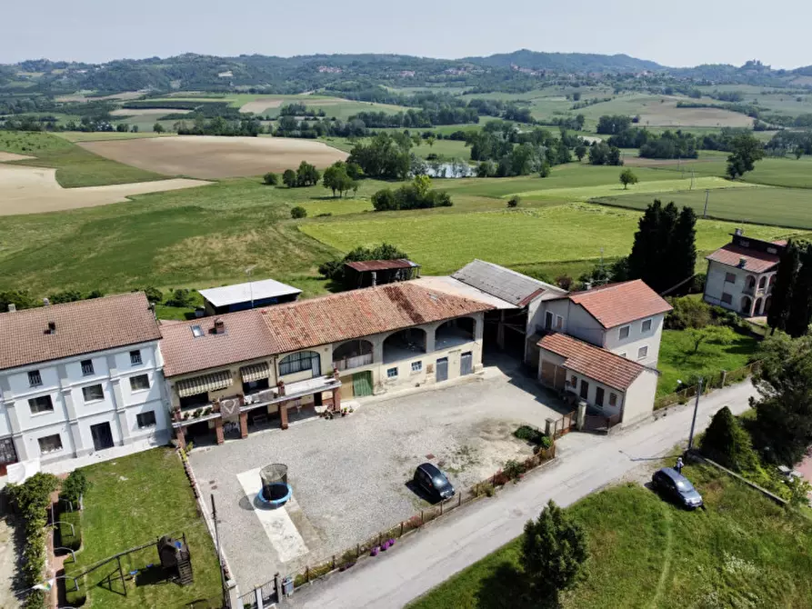Immagine 2 di Rustico / casale in vendita  in Via Indipendenza 21 a Cerrina