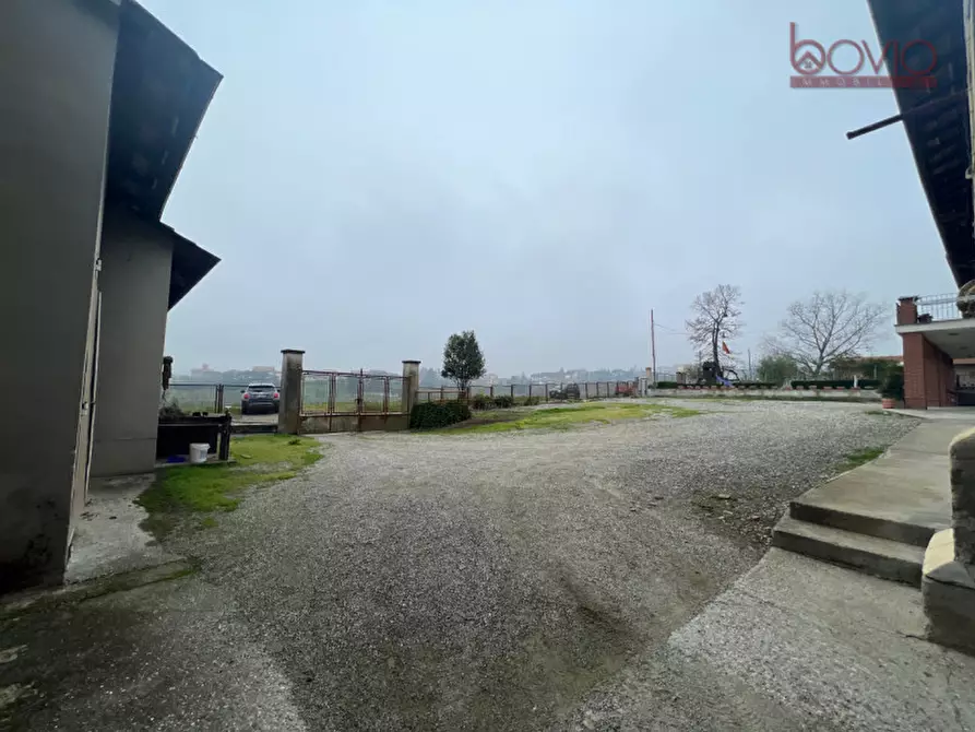 Immagine 21 di Rustico / casale in vendita  in Via Indipendenza 21 a Cerrina