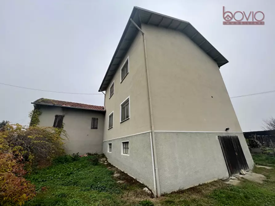 Immagine 35 di Rustico / casale in vendita  in Via Indipendenza 21 a Cerrina