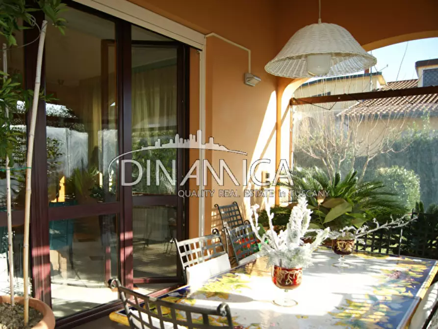 Immagine 3 di Villa in vendita  a San Miniato