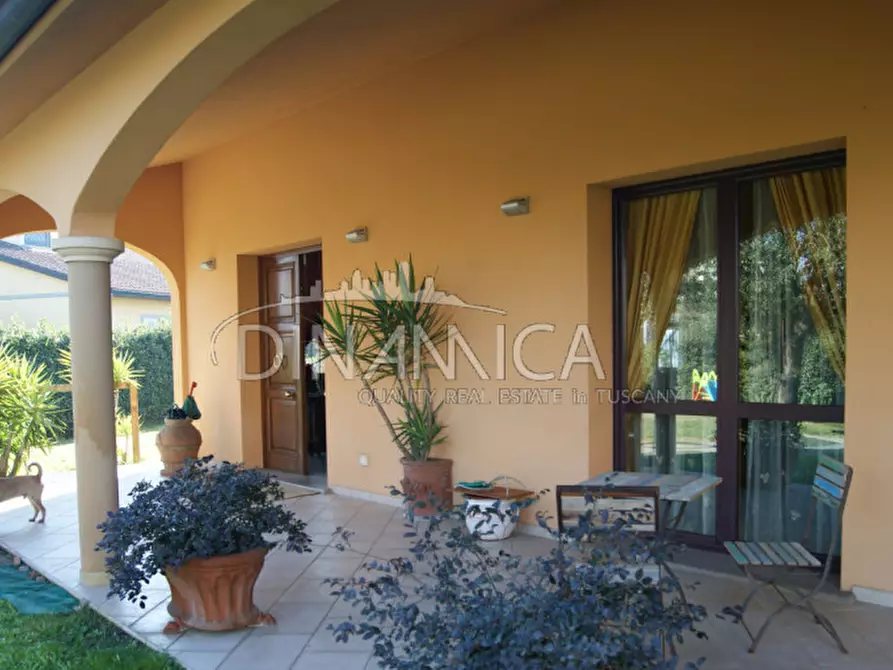 Immagine 7 di Villa in vendita  a San Miniato