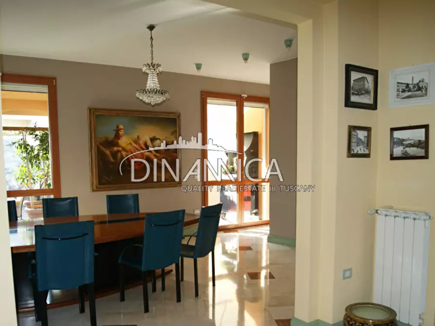 Immagine 13 di Villa in vendita  a San Miniato