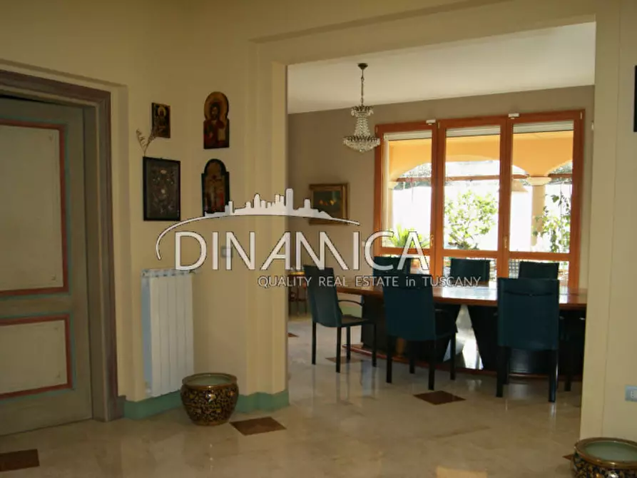 Immagine 14 di Villa in vendita  a San Miniato