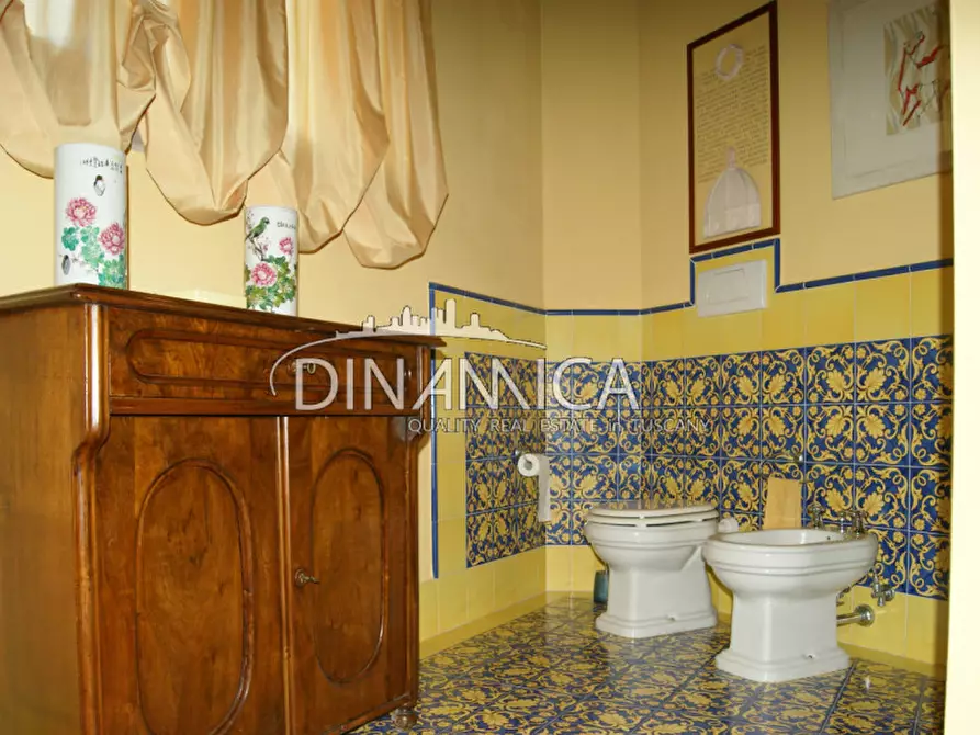 Immagine 24 di Villa in vendita  a San Miniato