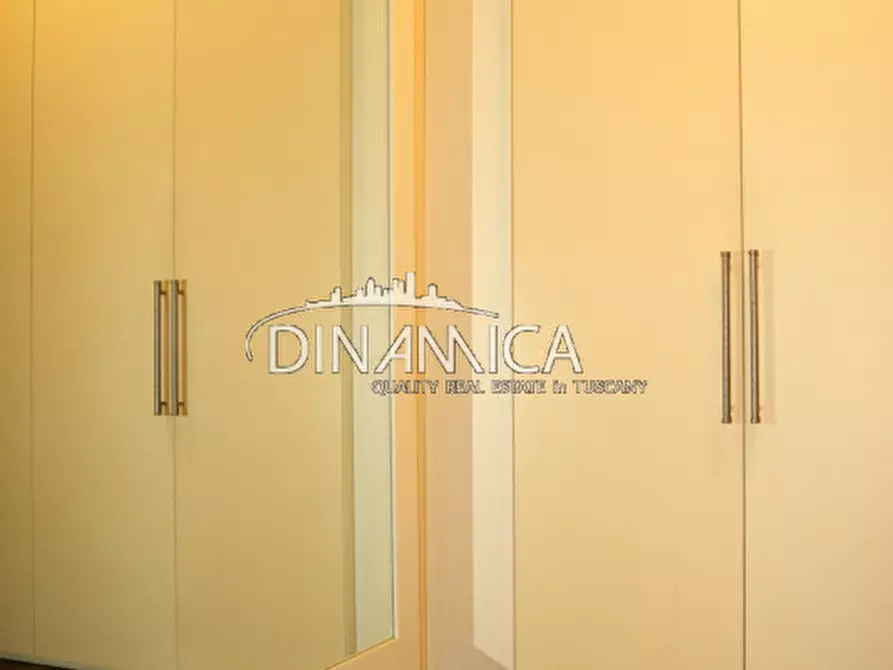 Immagine 40 di Villa in vendita  a San Miniato