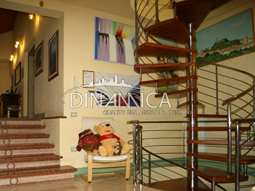 Immagine 45 di Villa in vendita  a San Miniato