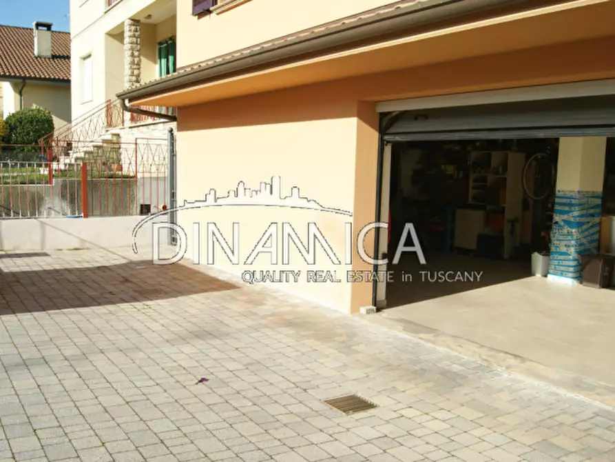 Immagine 61 di Villa in vendita  a San Miniato