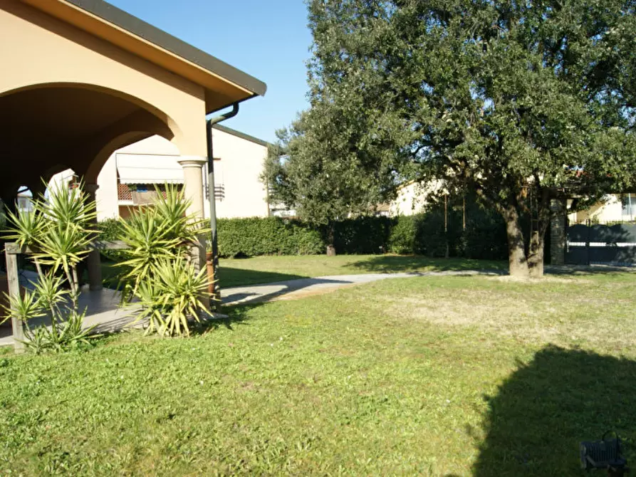 Immagine 67 di Villa in vendita  a San Miniato