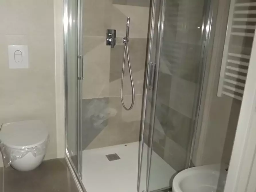 Immagine 12 di Attico in vendita  a Senigallia