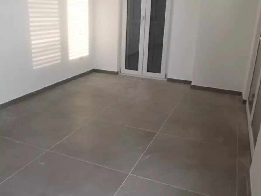 Immagine 20 di Attico in vendita  a Senigallia