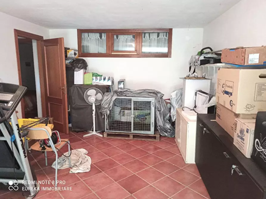 Immagine 15 di Villa in vendita  in Via Roma a Castiglione Del Lago