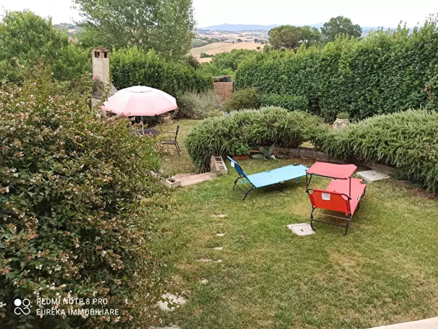Immagine 20 di Villa in vendita  in Via Roma a Castiglione Del Lago