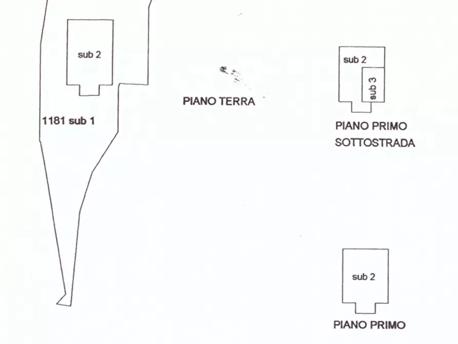 Immagine 26 di Villa in vendita  in Via Roma a Castiglione Del Lago