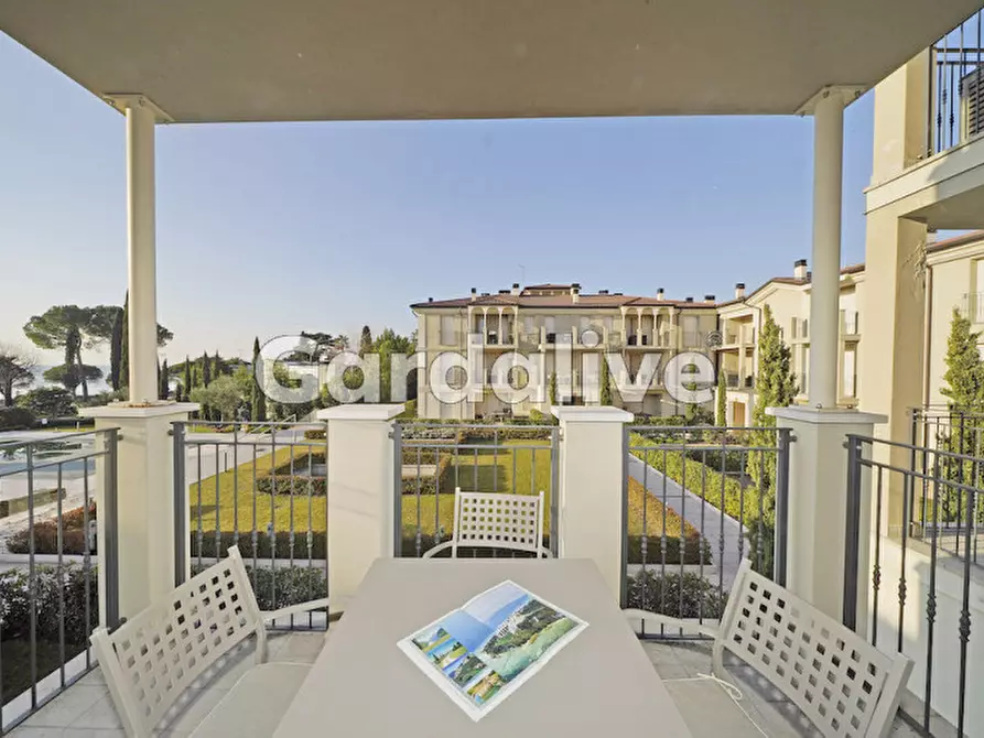 Immagine 9 di Appartamento in vendita  in Viale Ugo Foscolo, 134 a Toscolano-Maderno