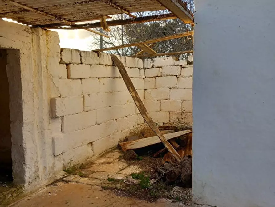 Immagine 7 di Rustico / casale in vendita  a Carovigno