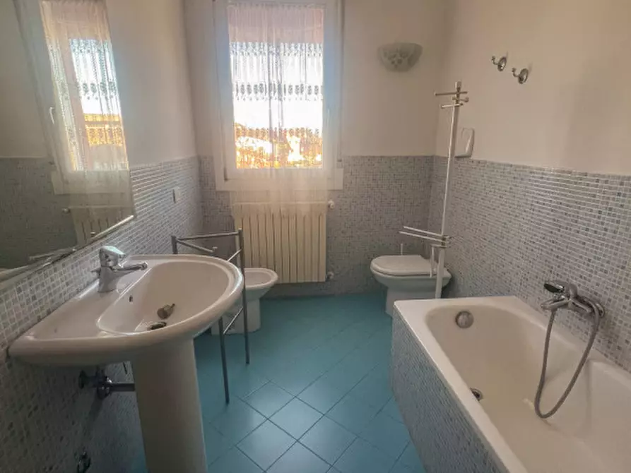 Immagine 8 di Appartamento in affitto  a Legnaro